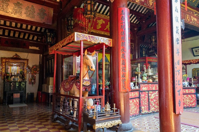Temple Quan Cong cheval