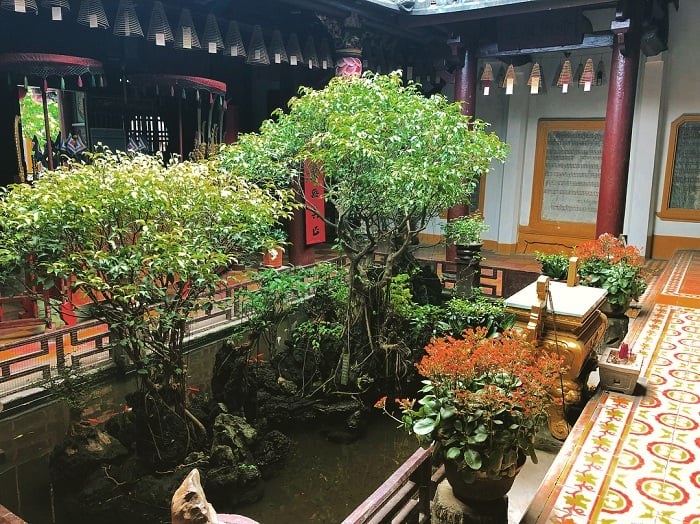 Temple Quan Cong interieus