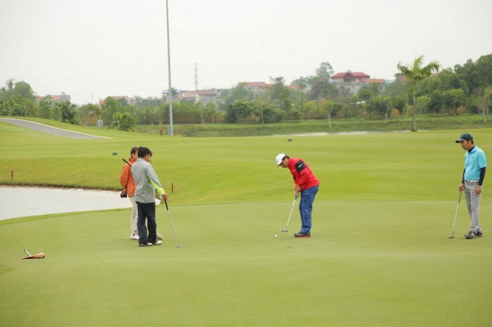 terrain golf Hanoi legend, circuit golf au vietnam, voyage golf vietnam, séjours de golf Vietnam