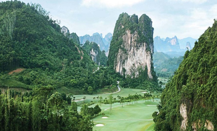 terrain golf Vietnam phoenix