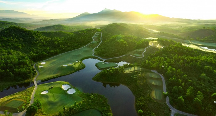 terrains golf Vietnam ba na hills