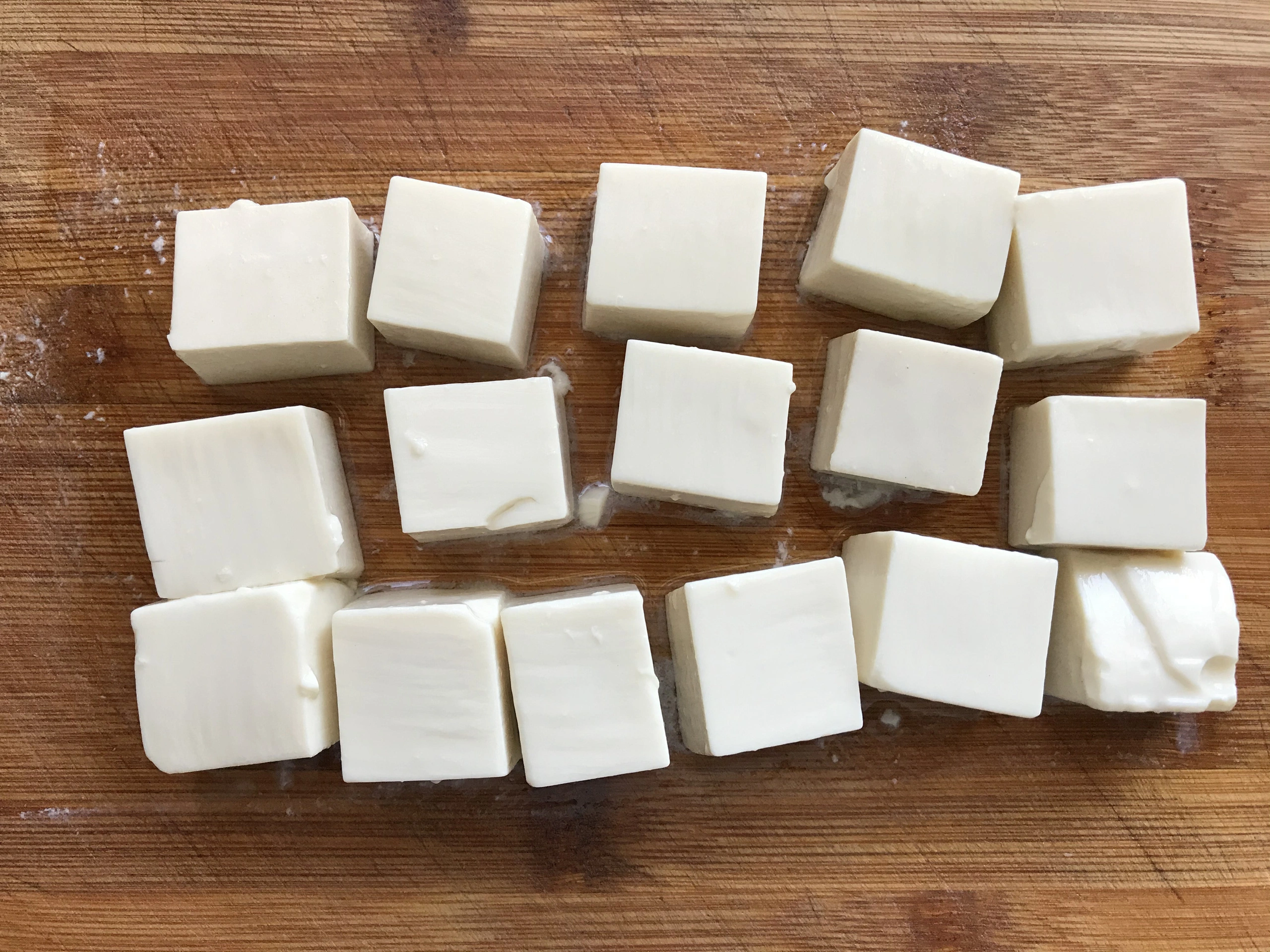 Tofu à la sauce sésame ( Đậu Hũ Sốt Mè )