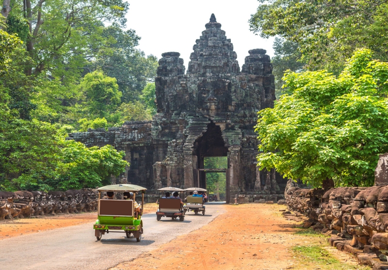 tuk tuk angkor