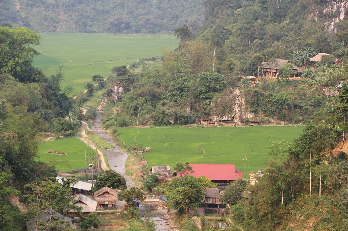 village kho muong route