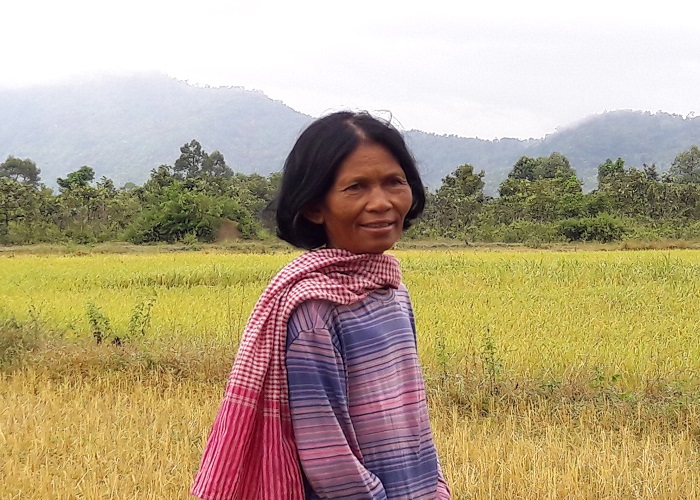 visiter-kbal-spean-cambodge-femme