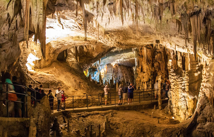 visiter mai chau vietnam grotte mo luong