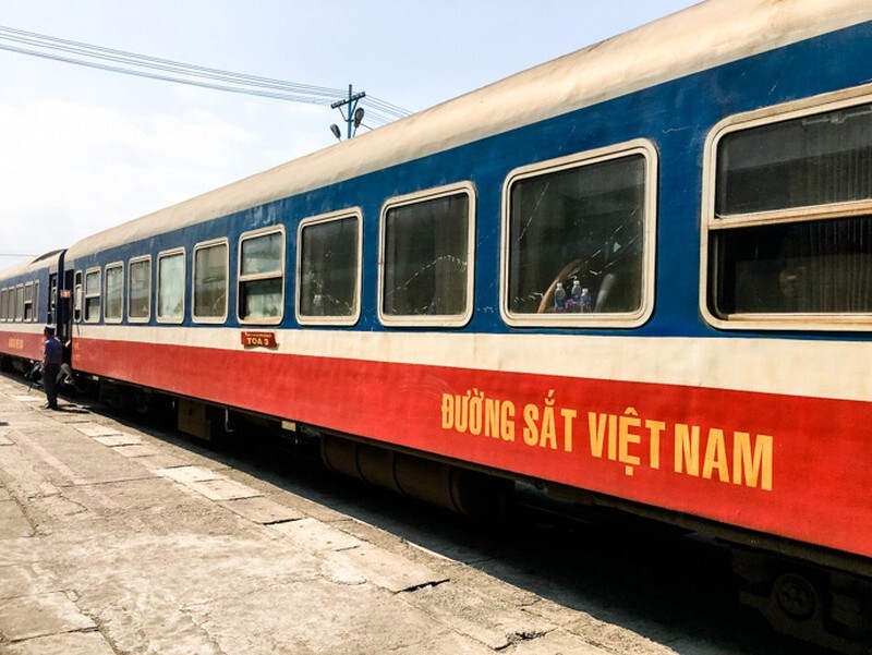 train couchette du vietnam, train de nuit, voyage en train au vietnam, horaires, tarif