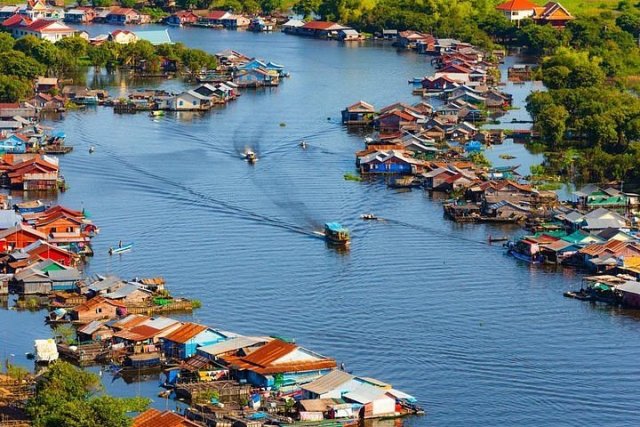 Siem Reap – Exploration du village flottant de Kompong Khleang - départ