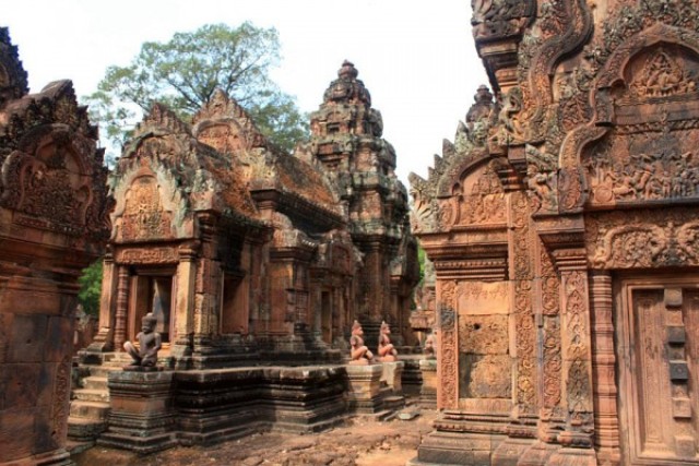 SiemReap – Kbal Spean et Banteay Srei