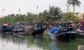 Hoi An  - Du village des maraîcher Tra Que au l’embouchure Cam Thanh