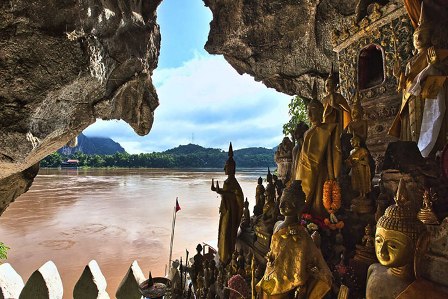 Luang Prabang – Grottes de Pak Ou et chutes de Kuang Si 