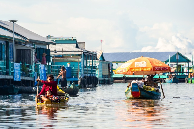 Phnom Penh – KampongLeng – Battambang